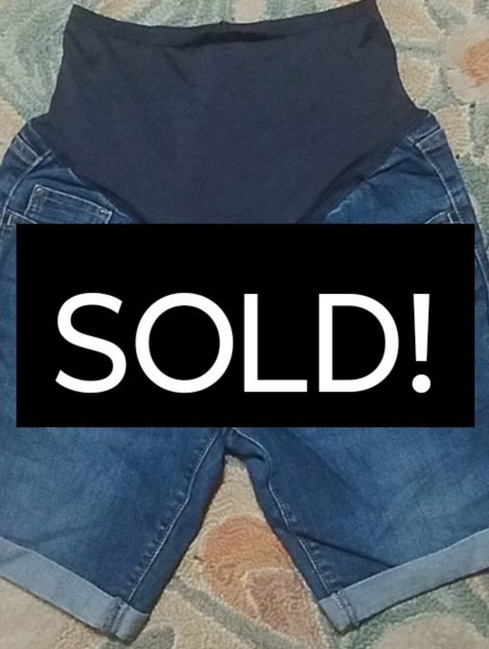 🌹NWOT Old Navy size 8 maternity jean shorts